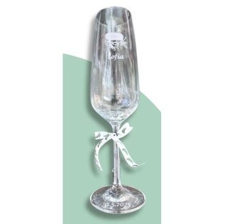 50002_Ylioppilas_samppanjalasi_jpg