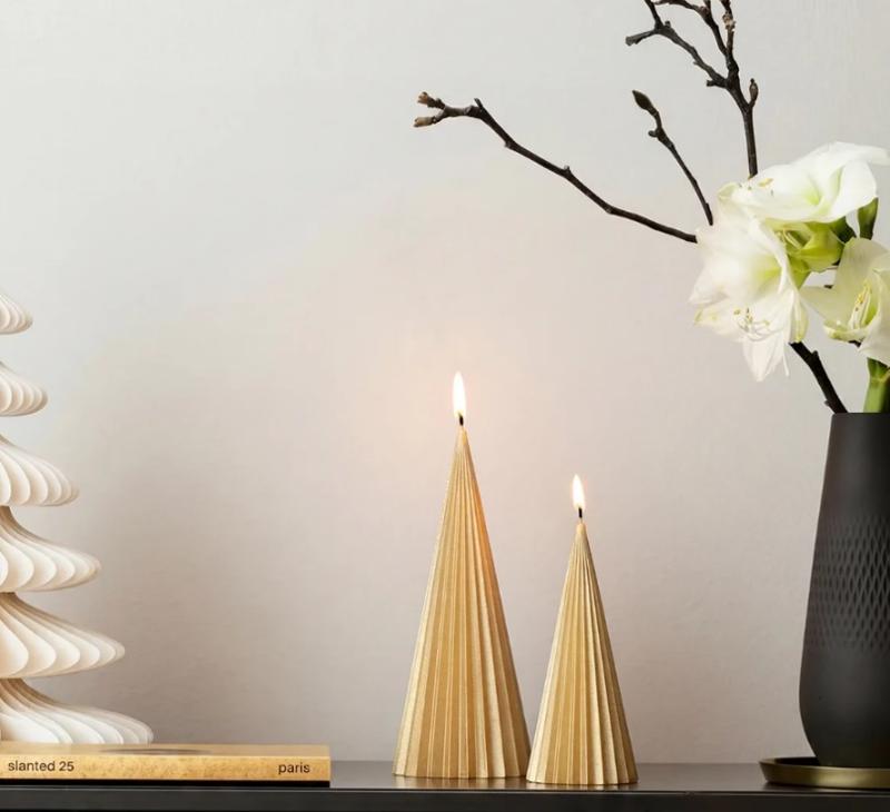 14_8677_7430_Kynttila_20_cm_Christmas_Chic_Villeroy_Boch_1_jpg